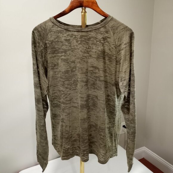ALTERNATIVE VINTAGE SOFT OLIVE GREEN LONG SLEEVE SHEER MEN T-SHIRT SIZE XL - Picture 1 of 4